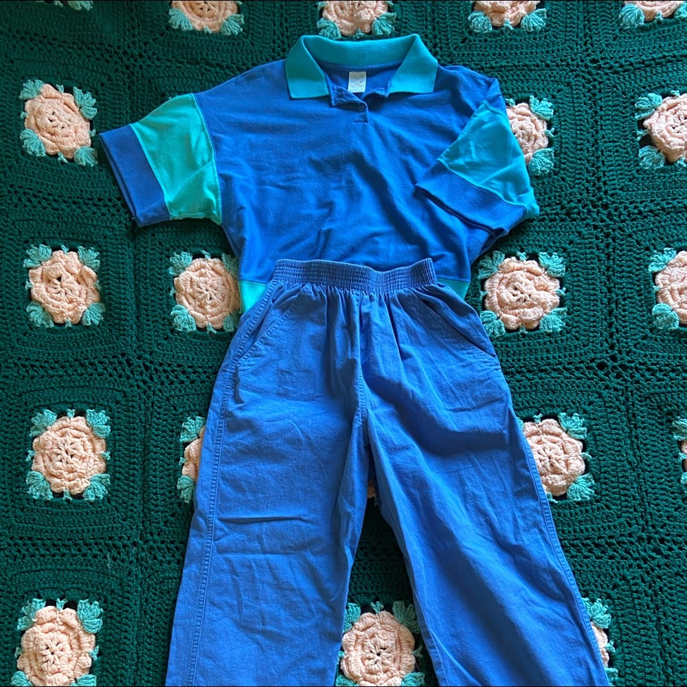 Vintage 80’s t and pants set. Size M